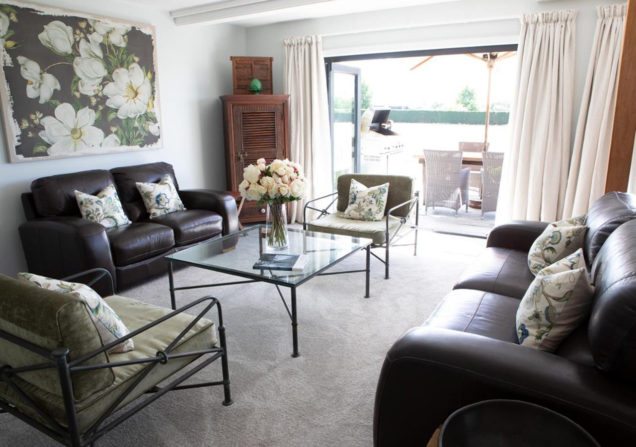 Black Walnut Cottage แฮฟล็อค นอร์ท ภายนอก รูปภาพ