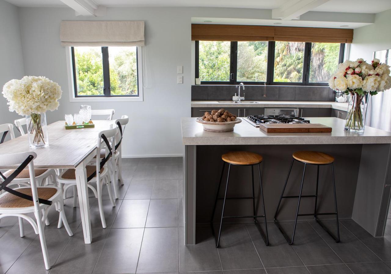 Black Walnut Cottage แฮฟล็อค นอร์ท ภายนอก รูปภาพ